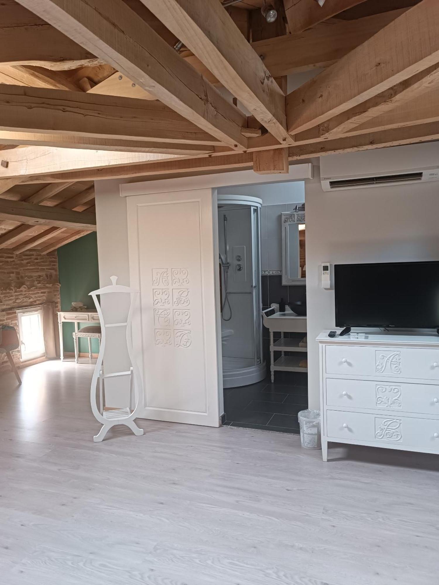 Chambres d'Hôtes Le Jardin Des Cèdres Lavaur (Tarn) Quarto foto