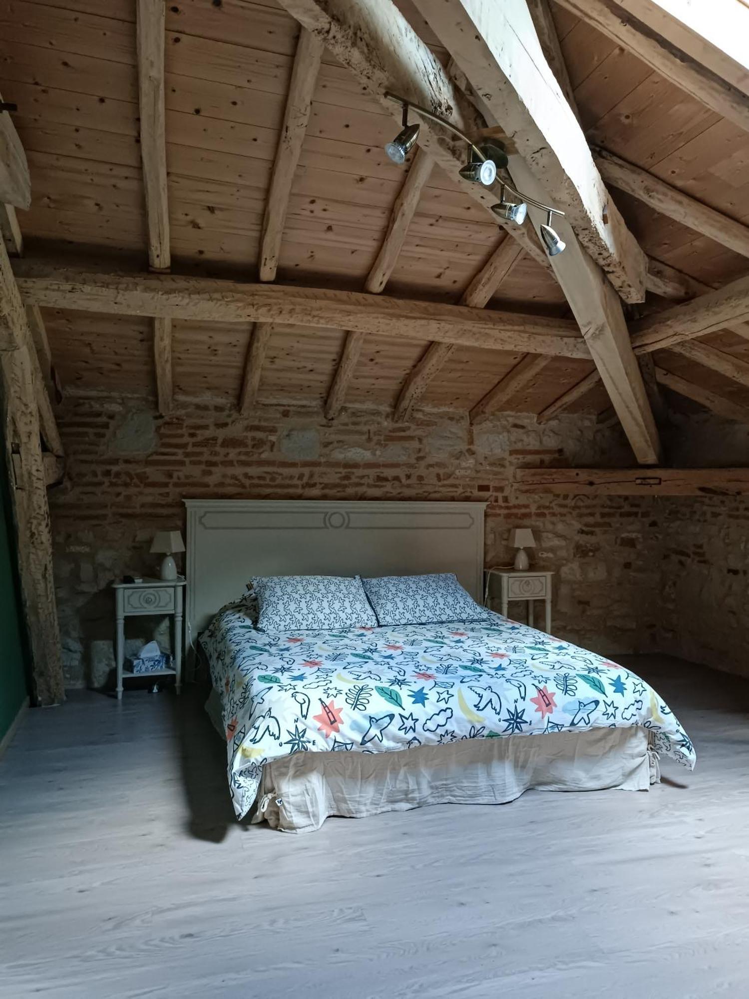 Chambres d'Hôtes Le Jardin Des Cèdres Lavaur (Tarn) Quarto foto