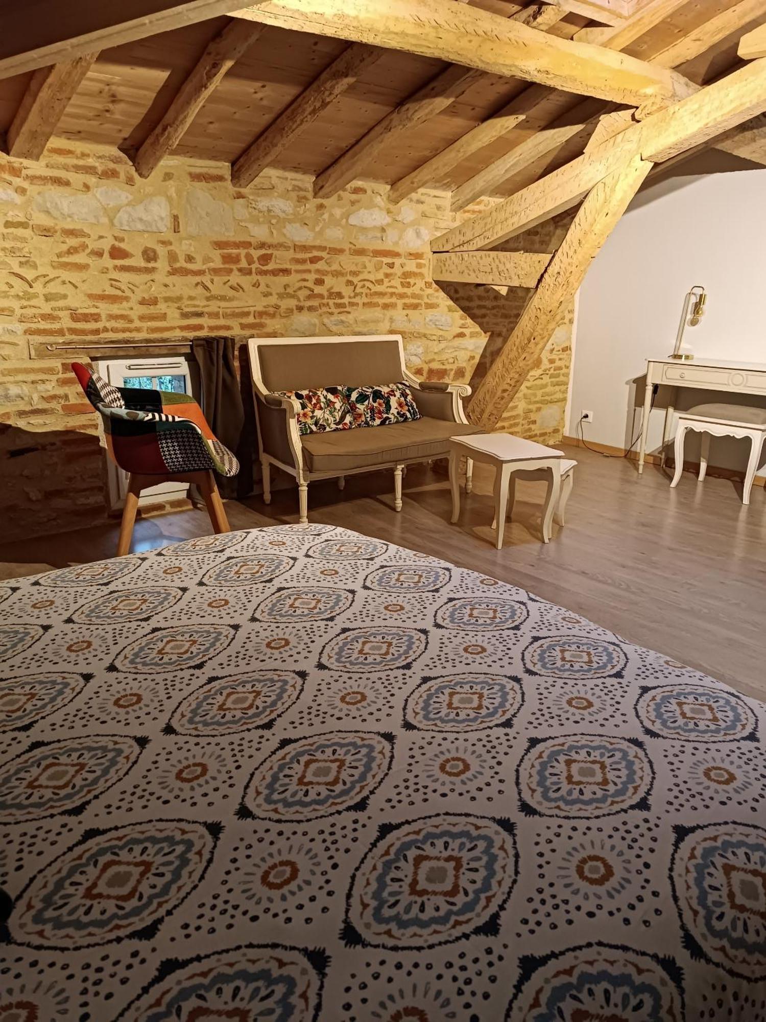Chambres d'Hôtes Le Jardin Des Cèdres Lavaur (Tarn) Quarto foto