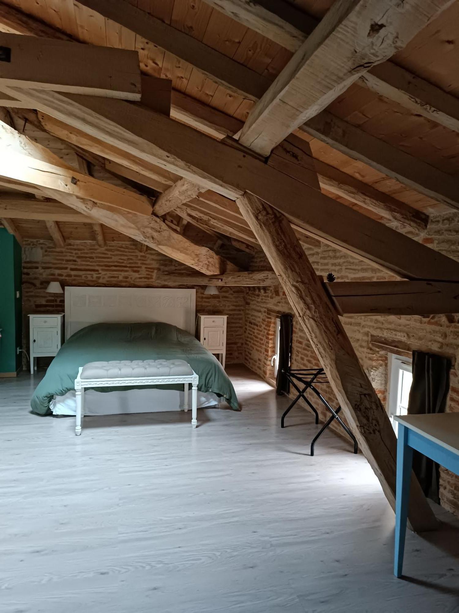 Chambres d'Hôtes Le Jardin Des Cèdres Lavaur (Tarn) Quarto foto